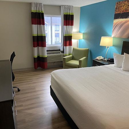 Days Inn By Wyndham Carthage Zewnętrze zdjęcie